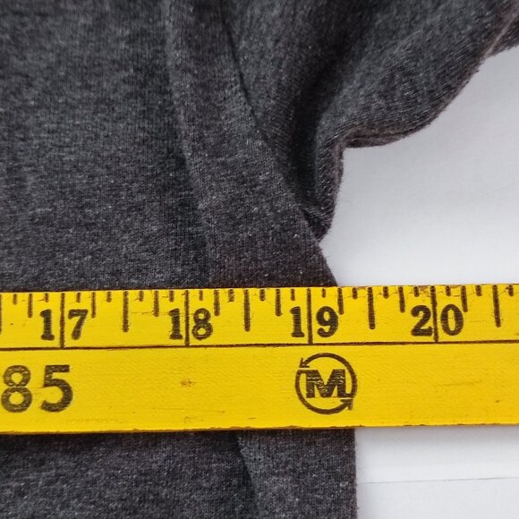 Etnies long sleeve lightweight pullover grey with graphic design men's size M - Picture 7 of 8